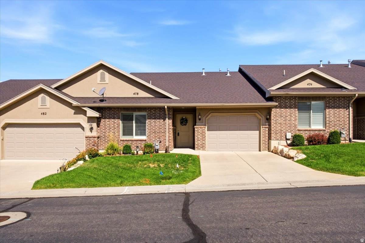 478 Hyde Park Ln - Photo 1