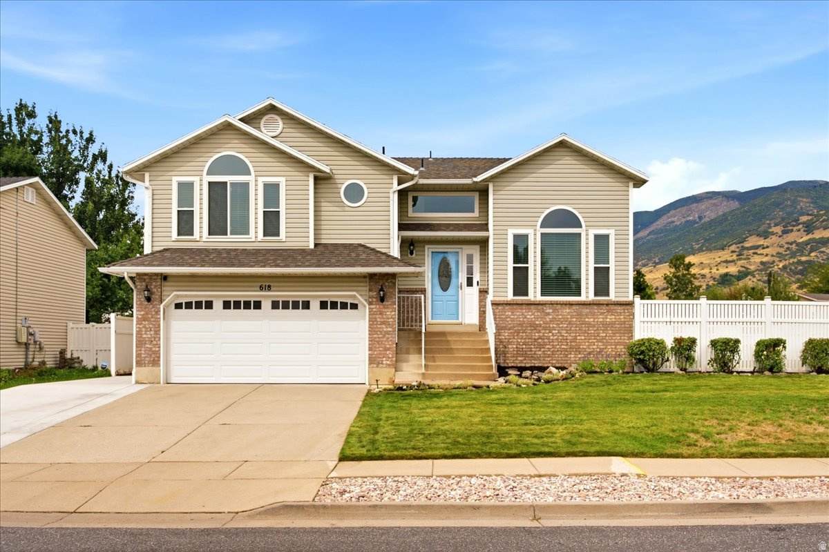 618 Willow Bend Dr - Photo 1