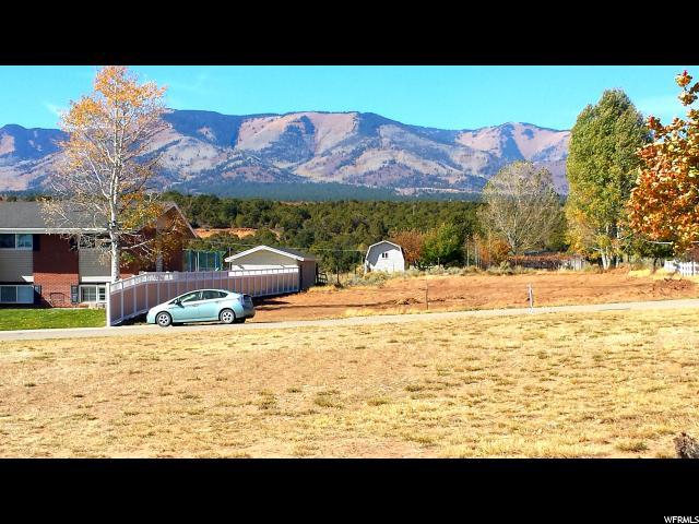 349 Silverstone Ln - Photo 1