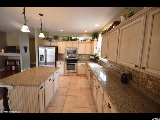4609 Carriage Ln - Photo 1