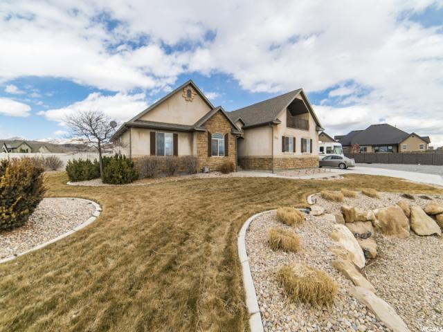 2305 Prairie View Dr - Photo 1