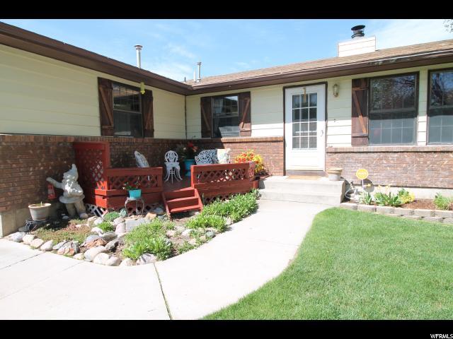 2331 Douglas - Photo 1