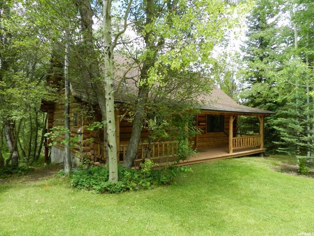 2055 Patricia Dr - Photo 1