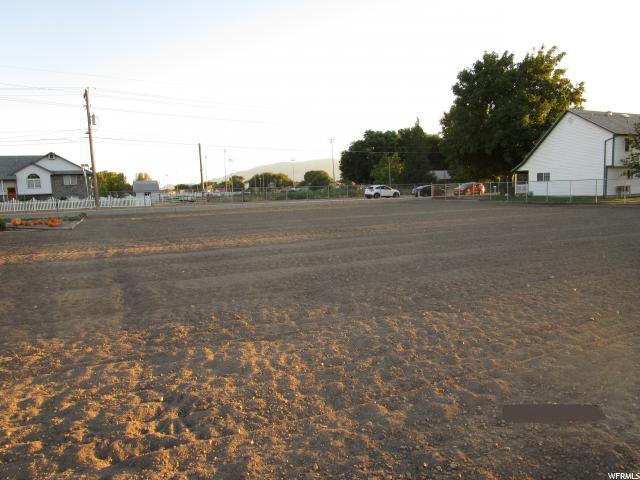 830 300 - Photo 1