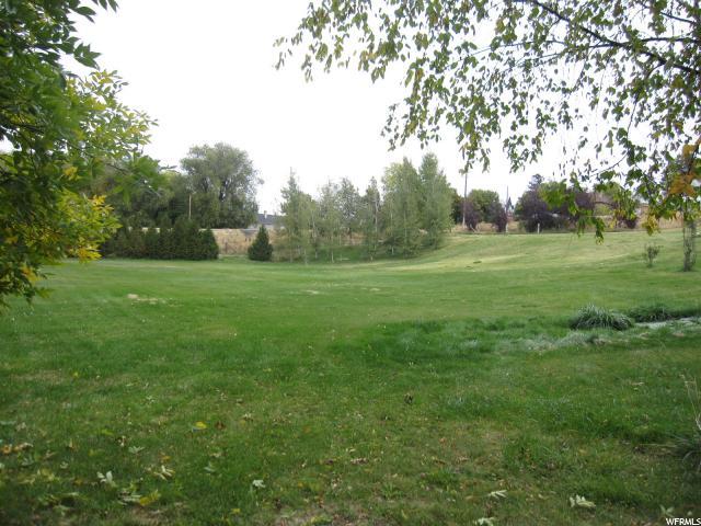 200 Main St - Photo 1