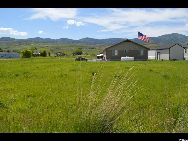 617 Maple Dr. - Photo 1
