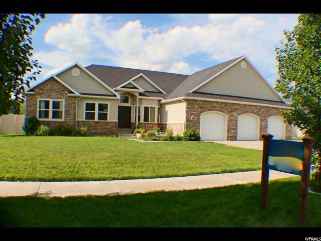 1452 Meadow Ln. - Photo 1