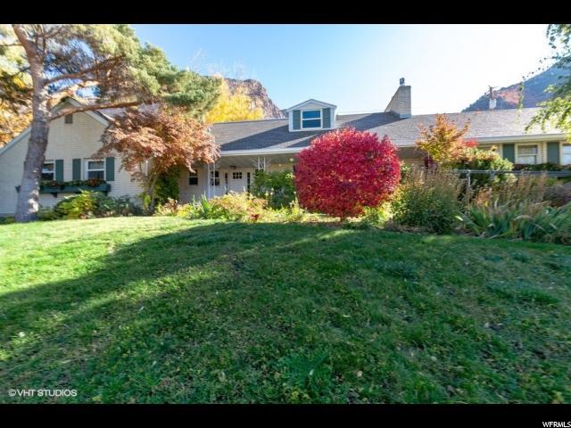2674 Foothill Dr - Photo 1