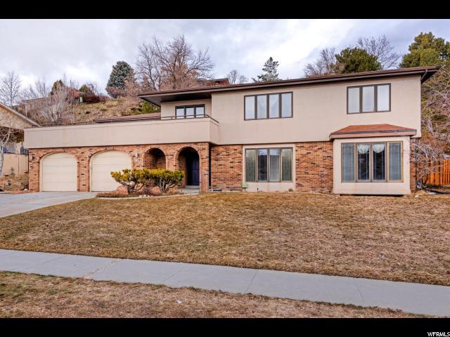 867 Northcrest Dr - Photo 1