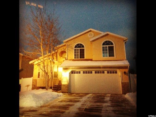 9327 Chartres Ave - Photo 1