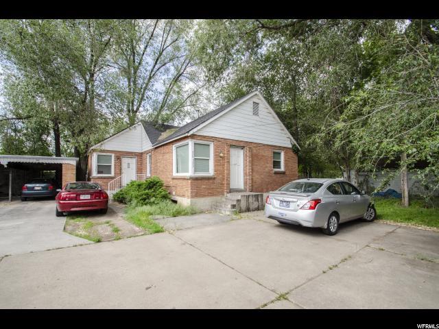 325 8TH St - Photo 1