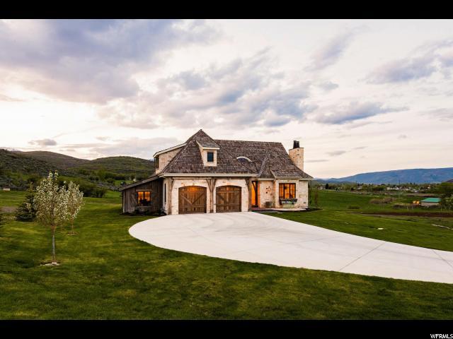 902 Farrell Farm Cir - Photo 1