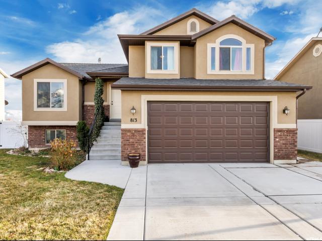 813 Willowbrook Ln - Photo 1