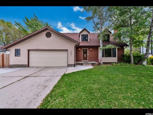 10039 Countrywood Dr - Photo 1