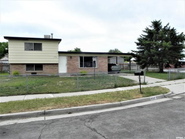 4727 Meadow Wood Way - Photo 1