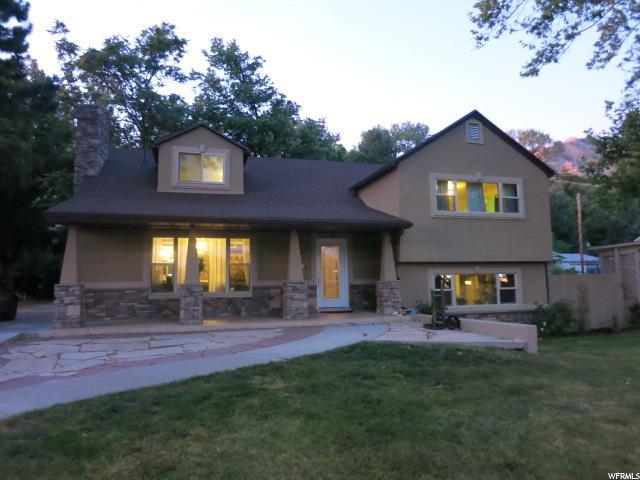 1144 12TH St - Photo 1