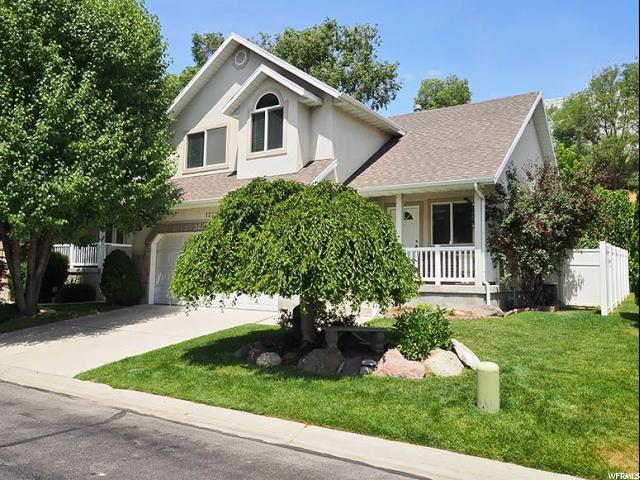 1201 Parkstone Dr - Photo 1