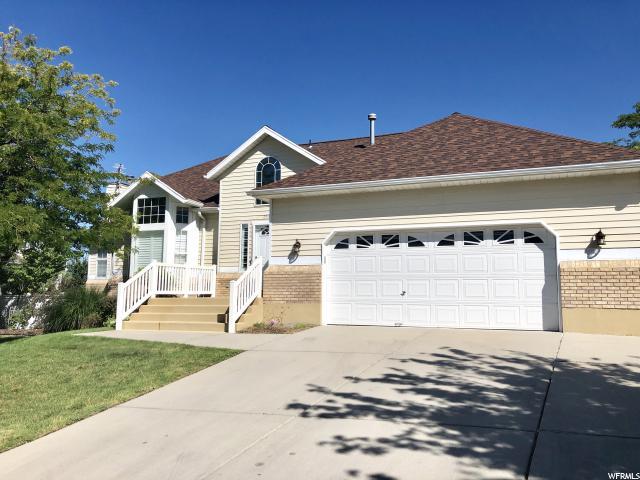 2339 Lindsay Wood Ln - Photo 1