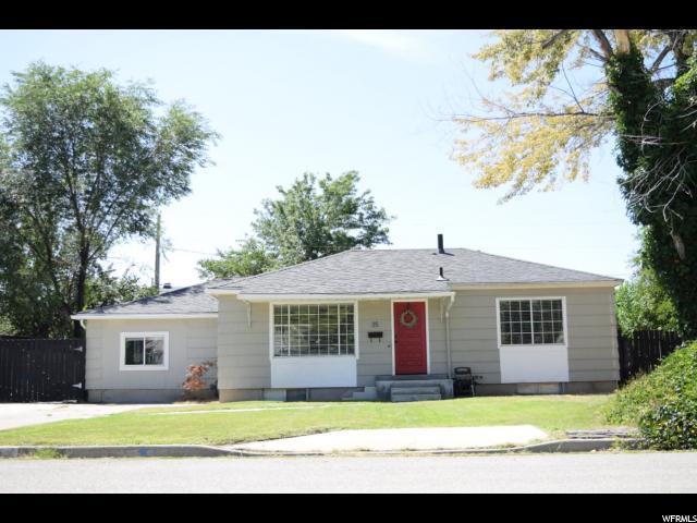 35 Valley Dr - Photo 1