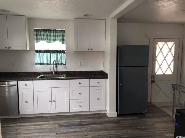 4550 785 - Photo 1