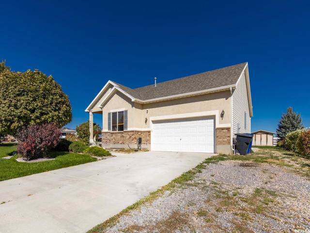 5862 Arlinridge Dr - Photo 1