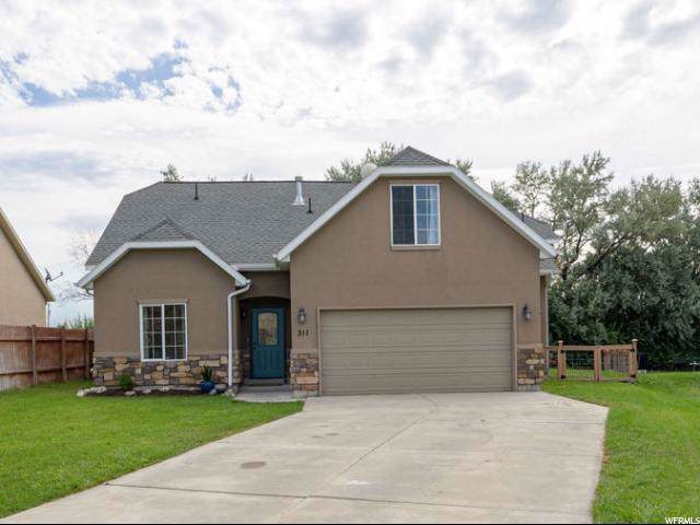 311 Lakeview Dr - Photo 1