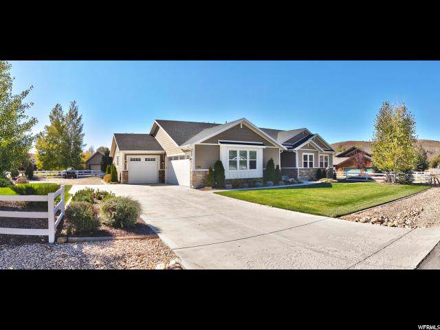 795 Oak Ln - Photo 1