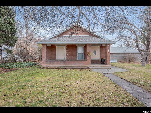 1051 Main St - Photo 1