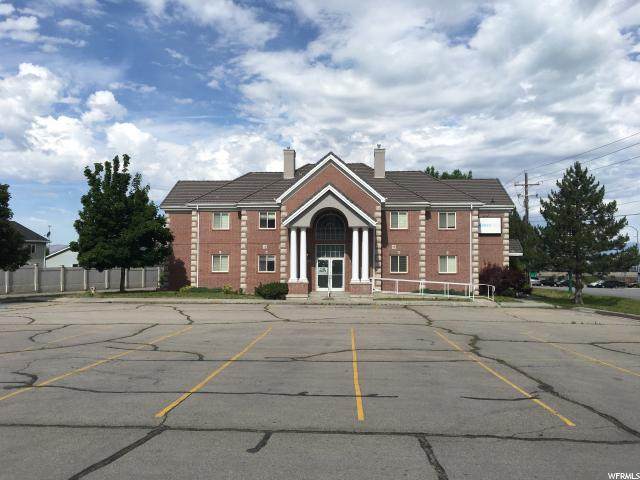 1123 Center St - Photo 1