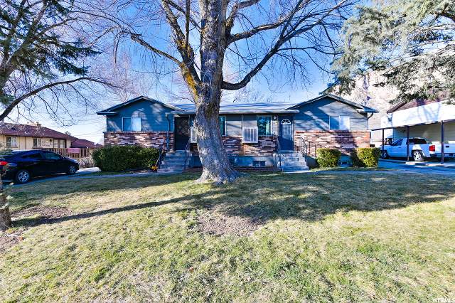 1120 Vitt Dr - Photo 1