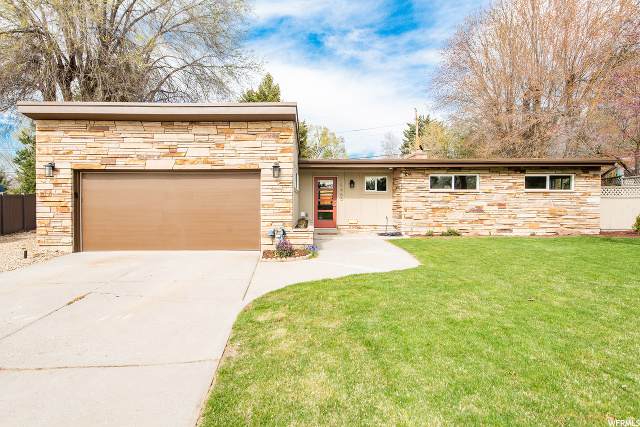 5465 Fairoaks Dr - Photo 1 5465 Fairoaks Dr - Photo 1