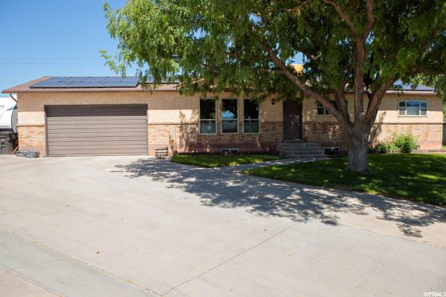 759 Crestview Cir - Photo 1