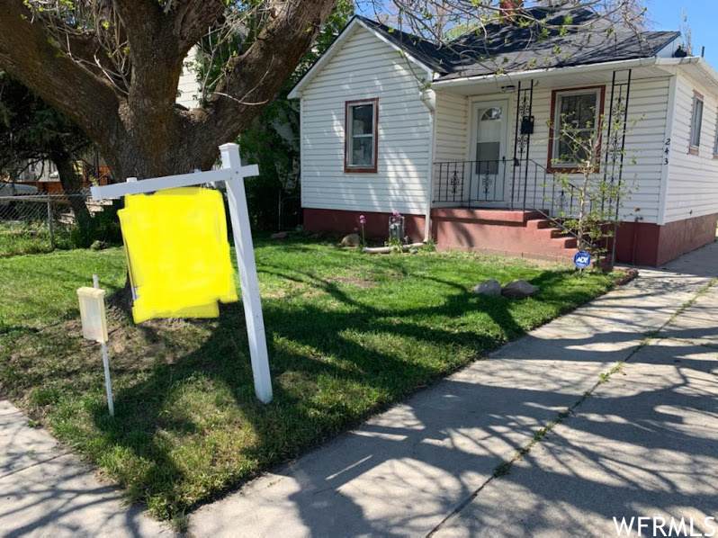 243 Claybourne Ave - Photo 1