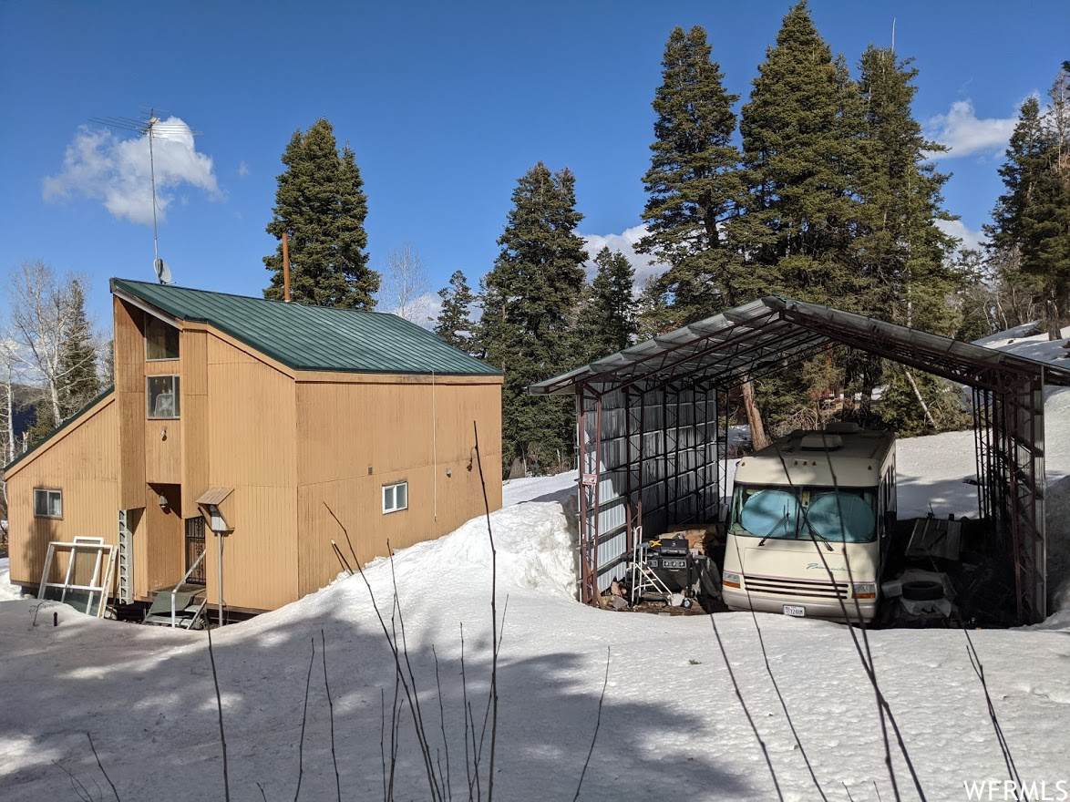 2300 Navajo Rd - Photo 1