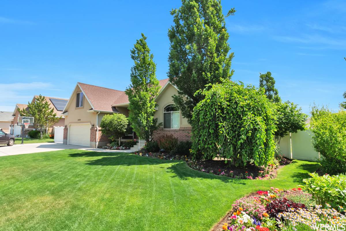 12809 Palermo St - Photo 1