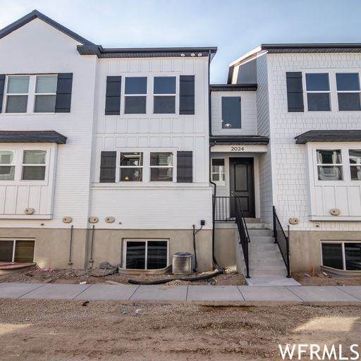 2024 3900 - Photo 1