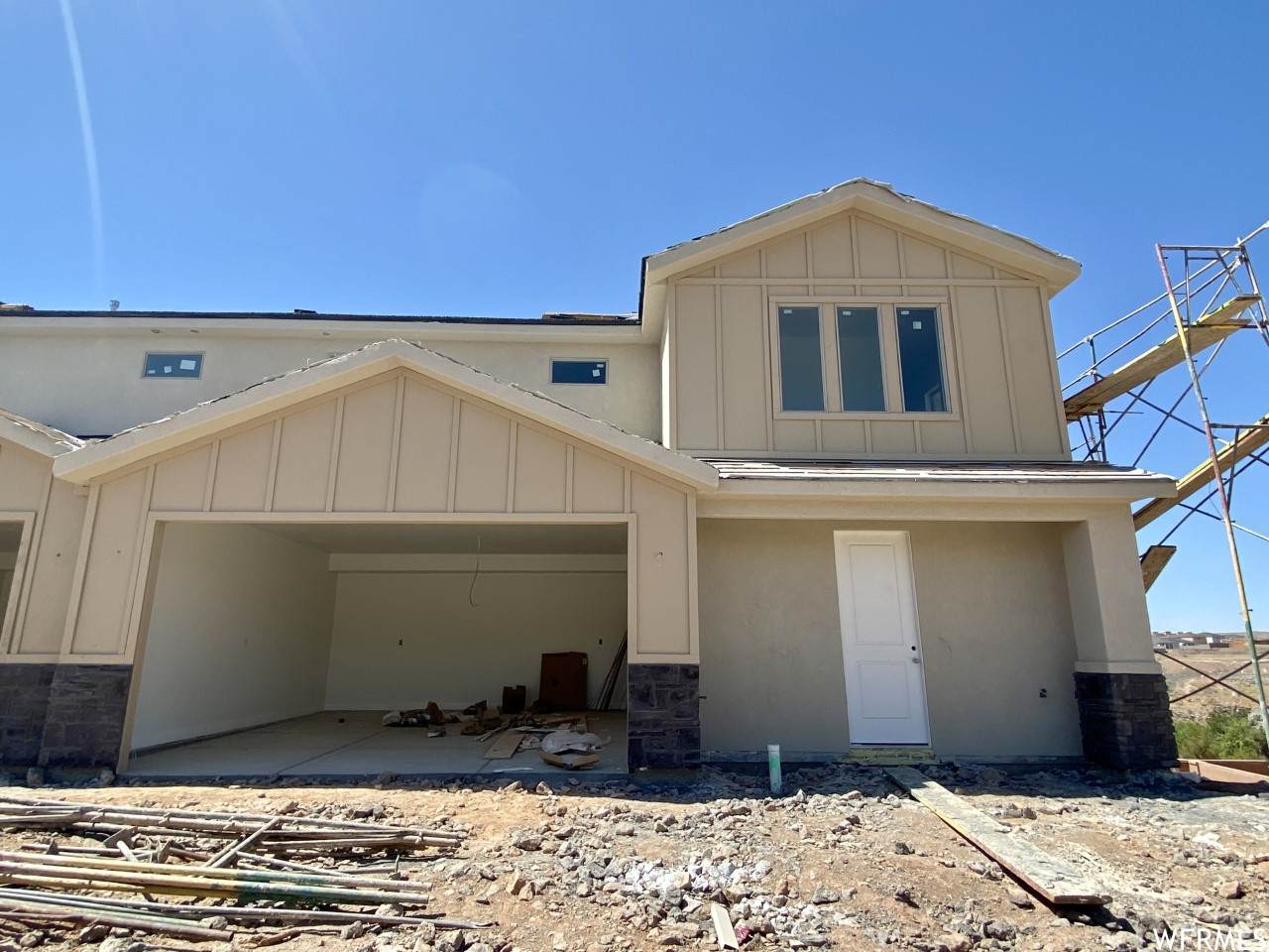 1517 460 - Photo 1