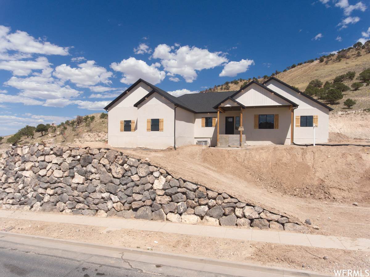 1502 Knoll St - Photo 1