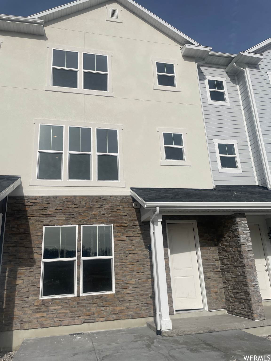 8273 Cascade View Way - Photo 1