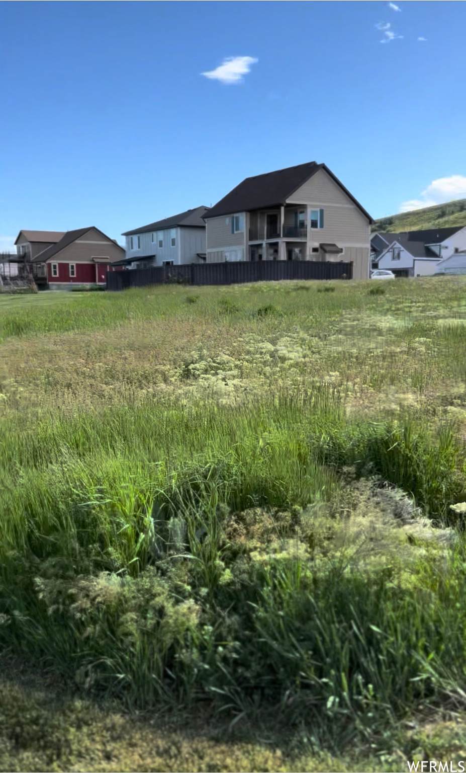660 Lochwood Dr - Photo 1