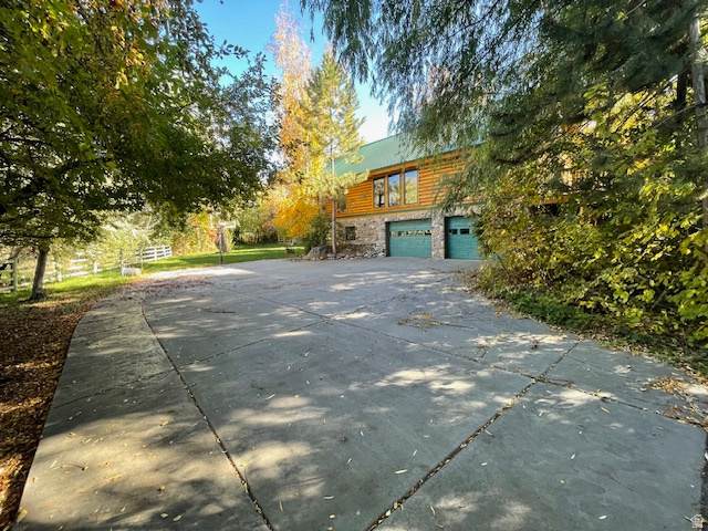 187 Waterhole Way - Photo 1