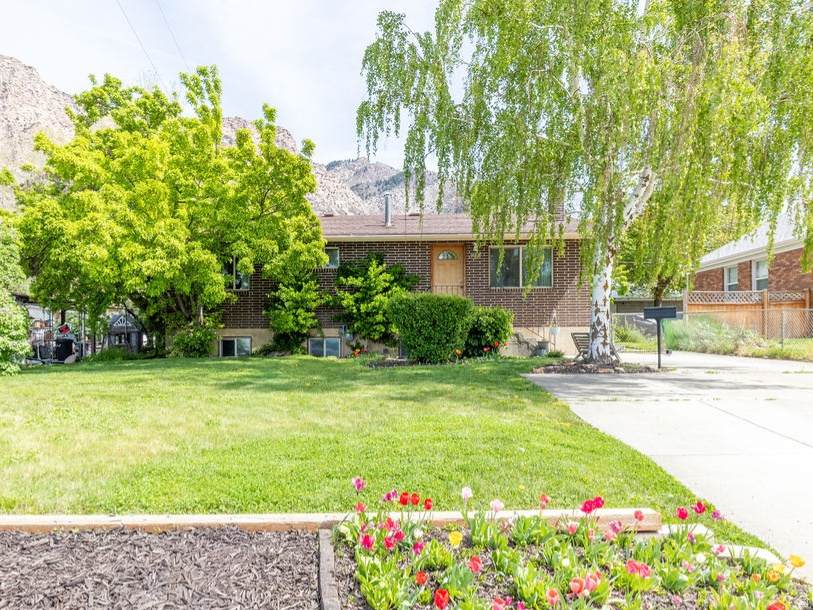 322 Harrison Blvd - Photo 1