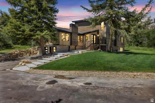 7775 Pinebrook Rd - Photo 1