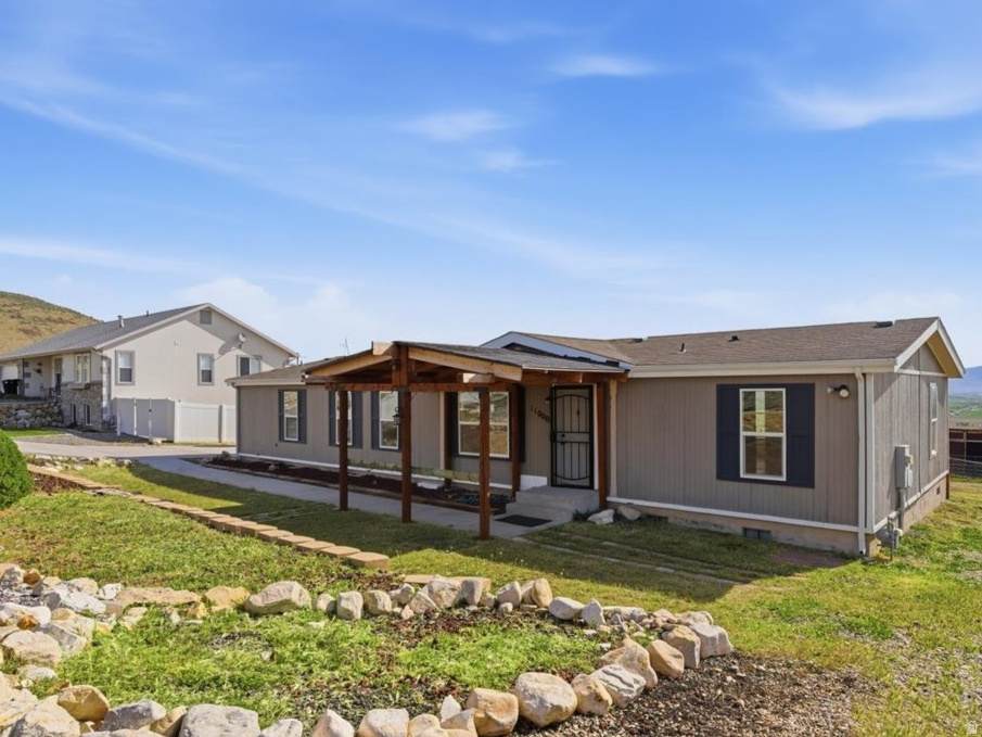 11000 Wallace Ln - Photo 1