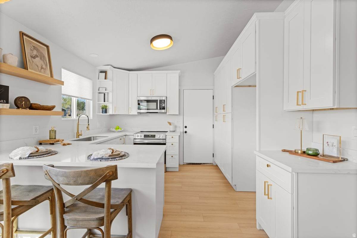 431 Cherry St - Photo 1