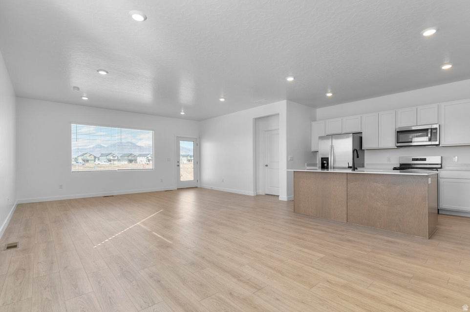 1553 Fins Rd - Photo 1