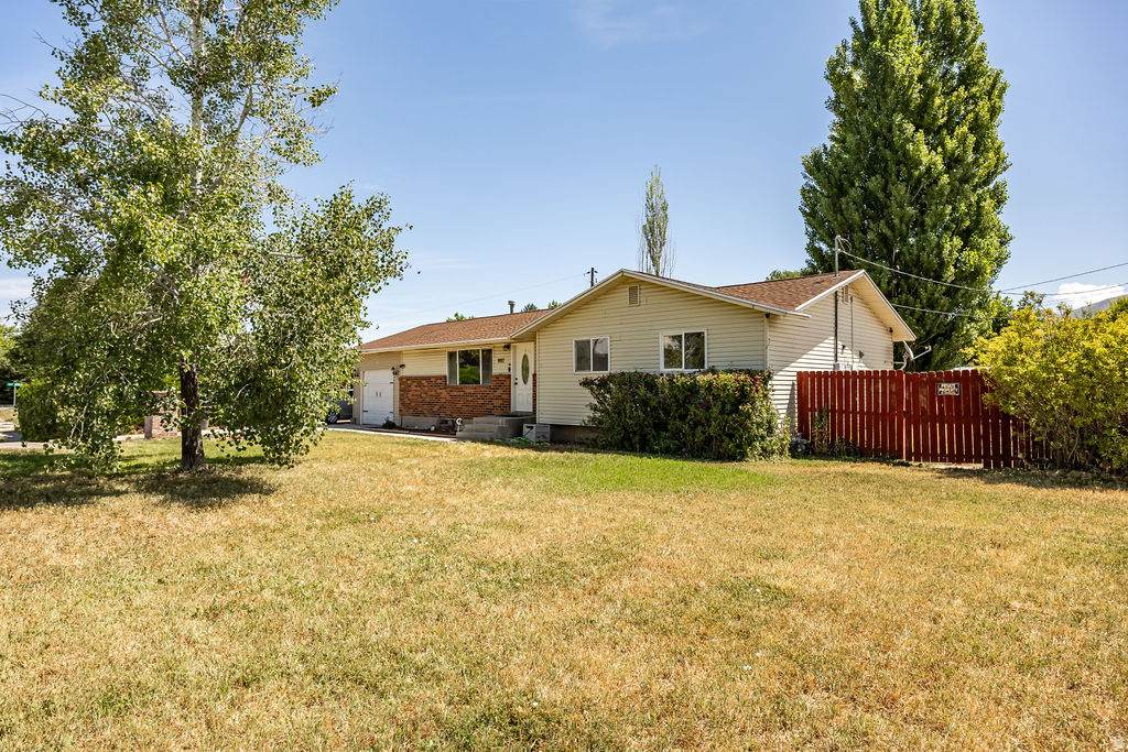 887 150 - Photo 1