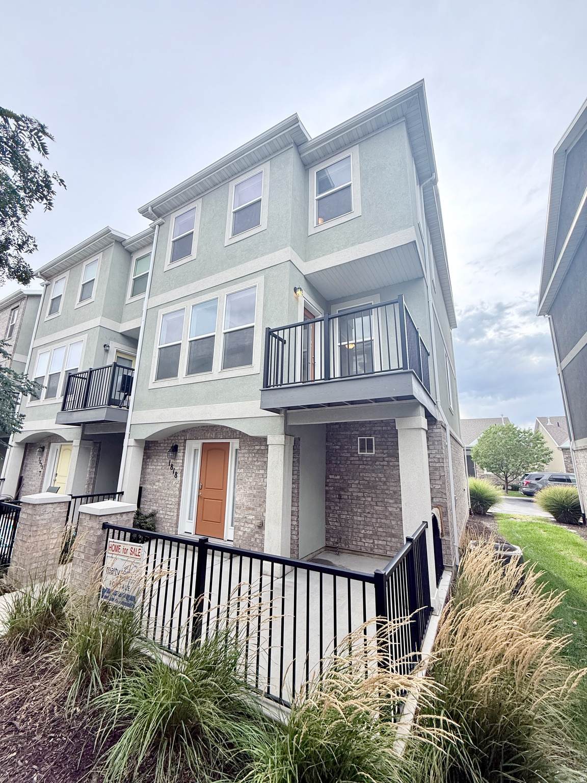 1818 Torlundy Dr - Photo 1