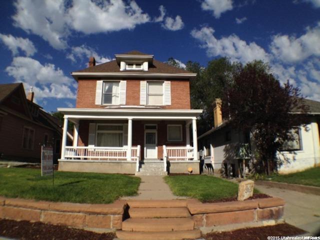 2627 Jefferson - Photo 1