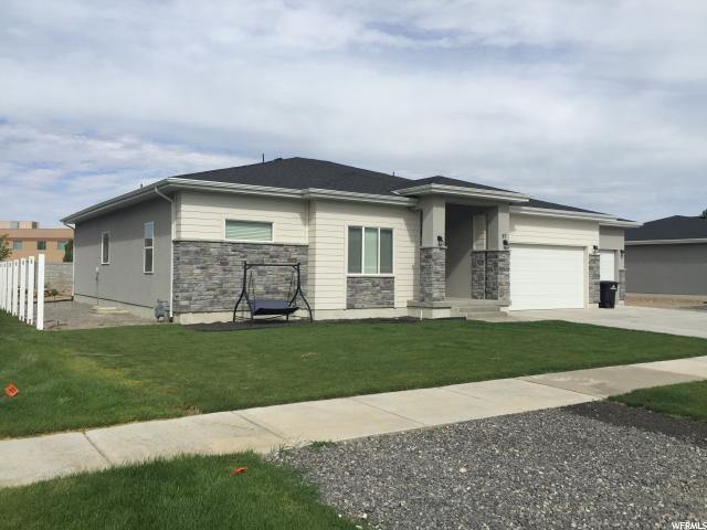 97 2560 - Photo 1
